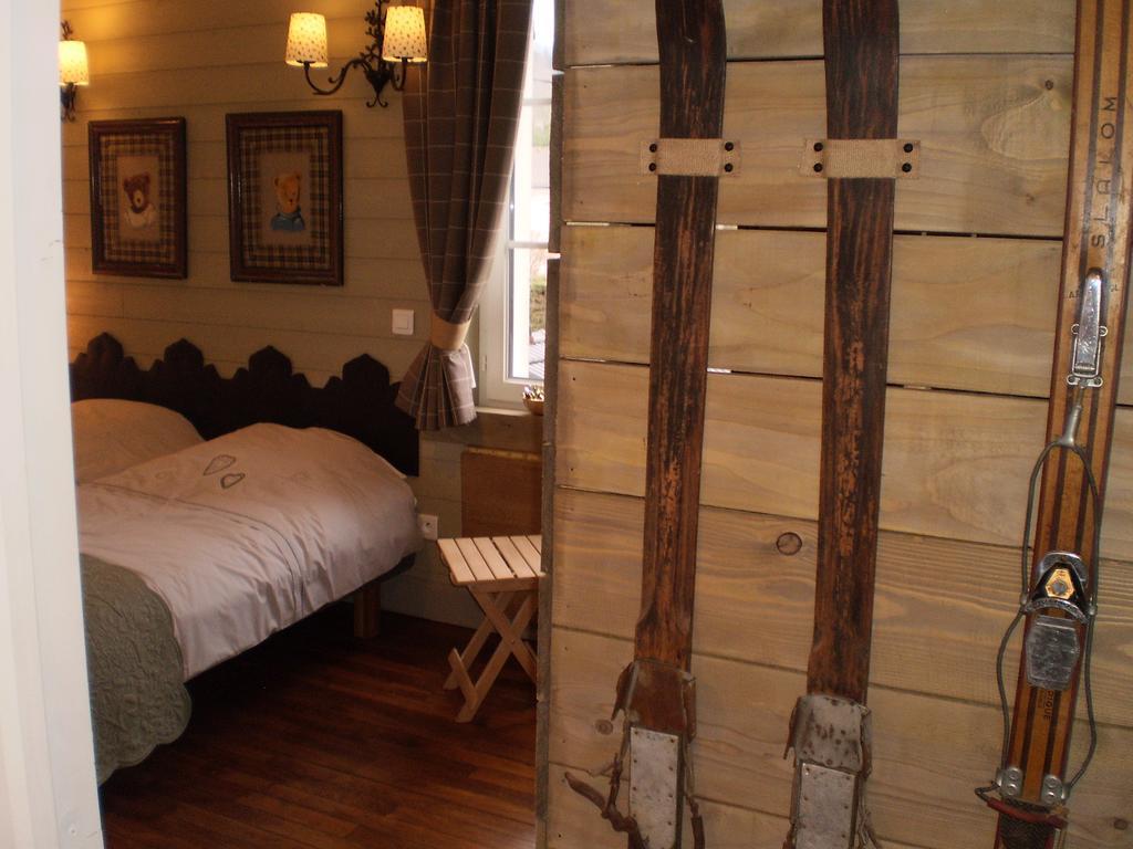 Chambres d'Hôtes le Clos des Lesses Fresse-sur-Moselle Chambre photo